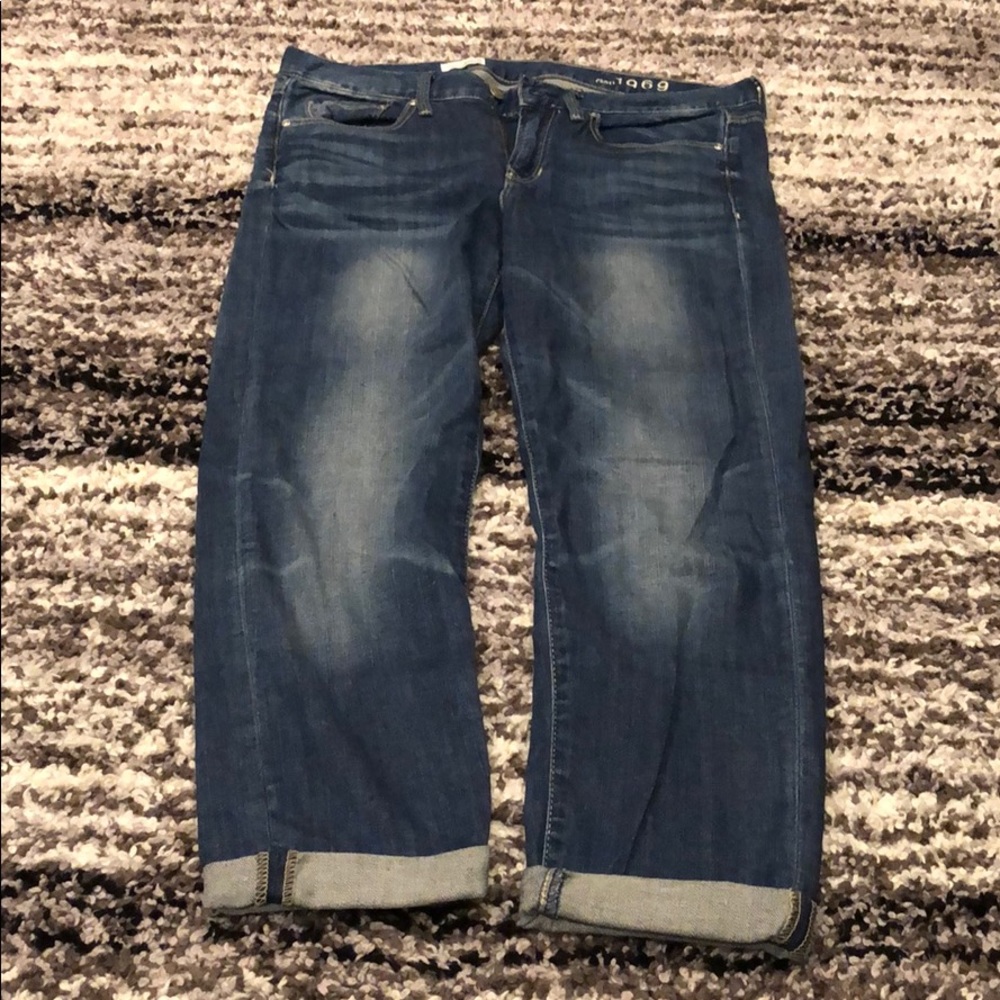 Gap boyfriend crops